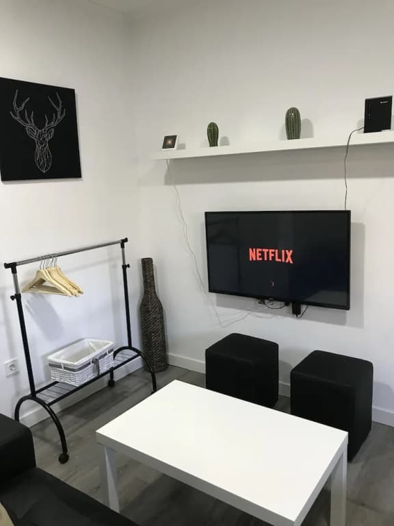 Valdefuentes Apartment - photo 3