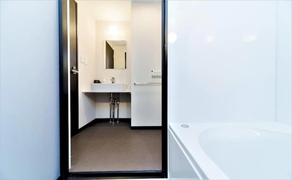 KUROMON Crystal Hotel - photo 9