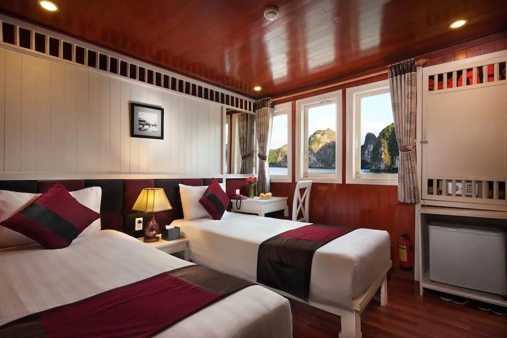 HaLong Canary Cruise - photo 4