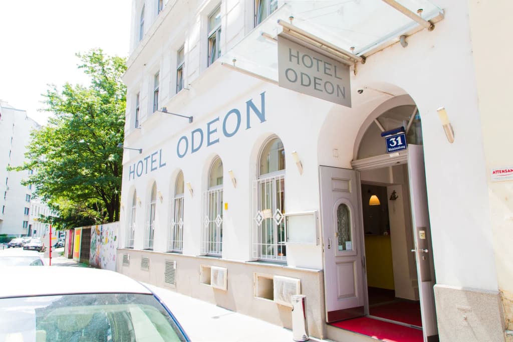 Odeon - main photo