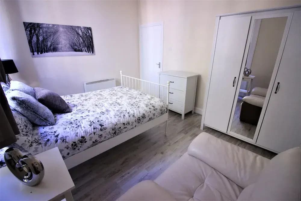 Paddington Guest Apartment - photo 2