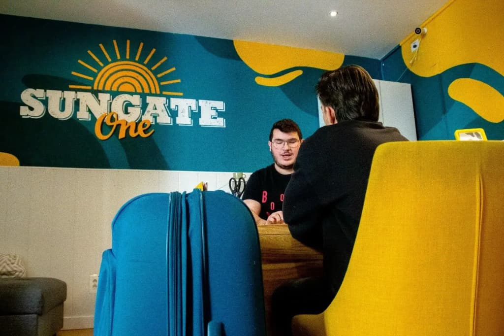 Onefam Sungate - photo 20