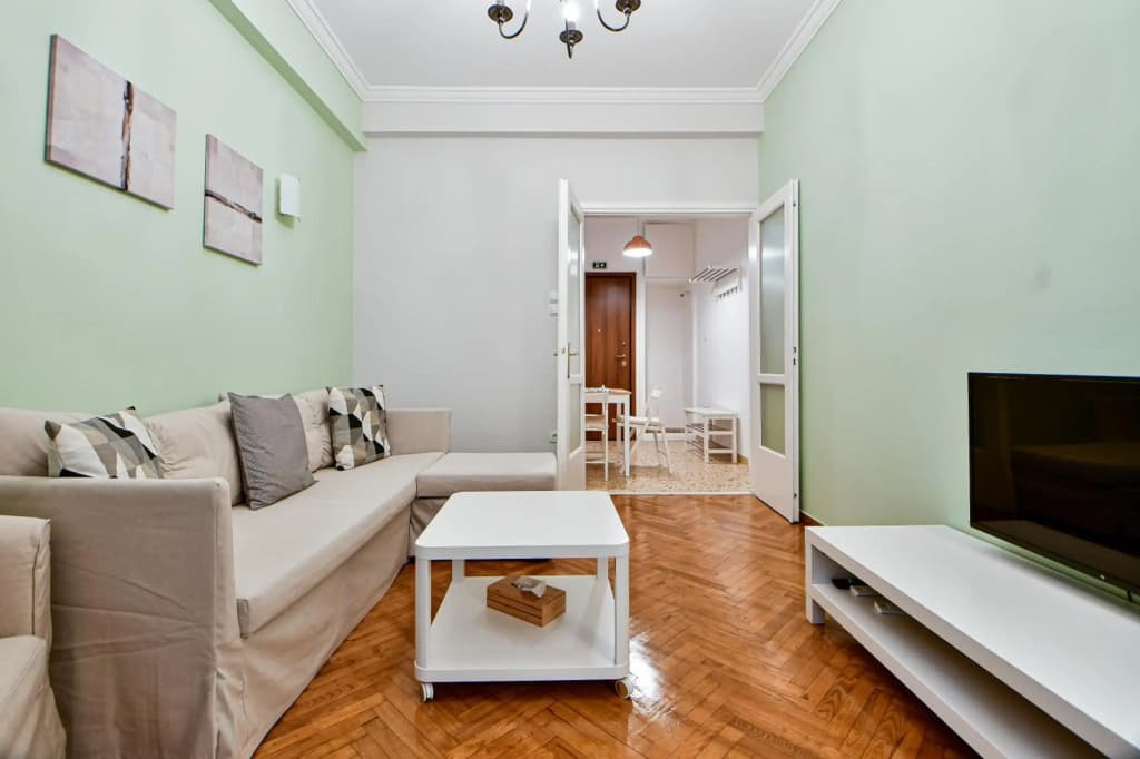 Thiras Lovely Apartment - photo 3