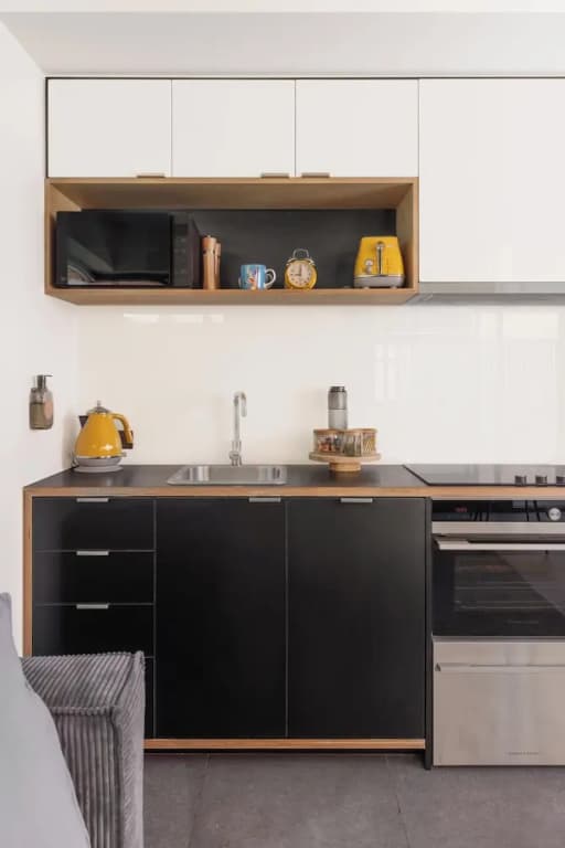 MAC Middle Park by Melbourne Apartment Collection - photo 9
