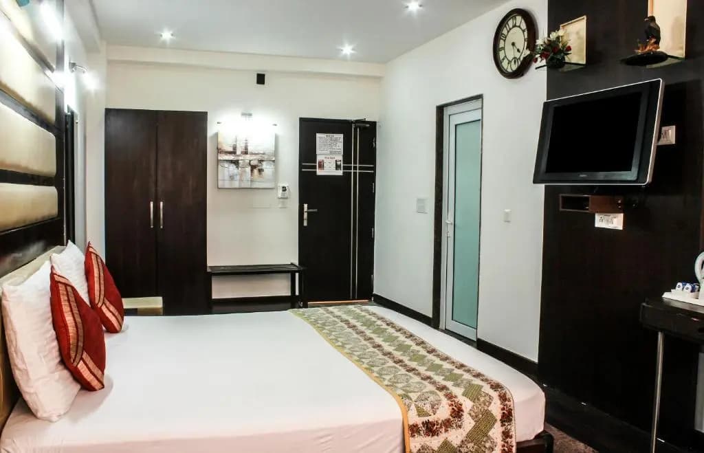 Hotel Arpit Palace - photo 3