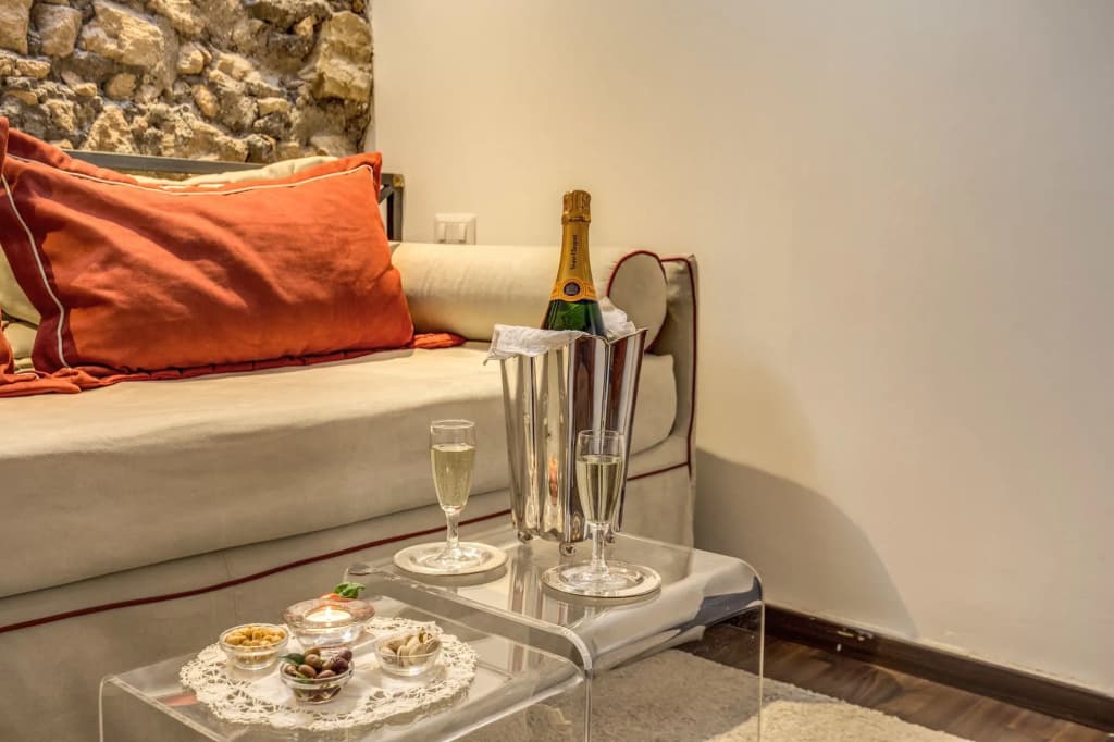 Pantheonview - Luxury Suites - photo 15