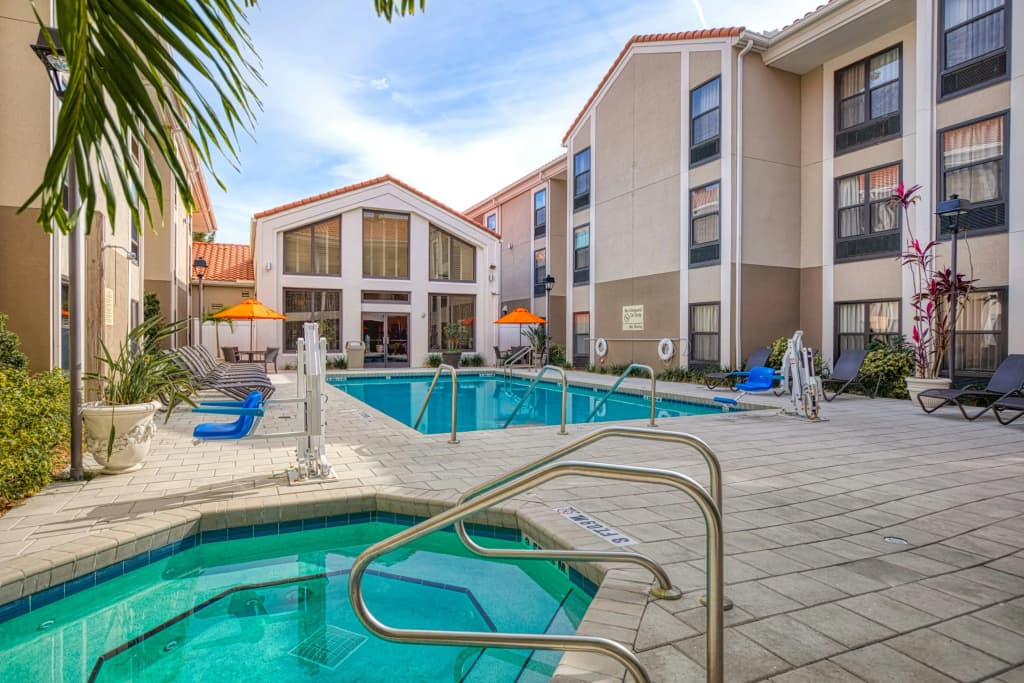 Hampton Inn & Suites Orlando/East UCF Area - photo 15