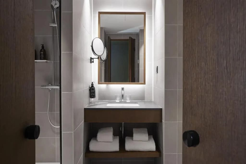 Le Bellune Paris Hotel & Spa - photo 10