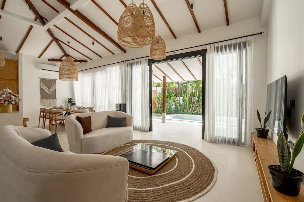 Udara by EVDEkimi - Spacious 4BR Pool villa with Lush garden at Artistic Center of Ubud - photo 37