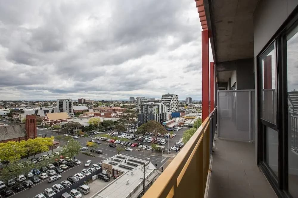 Elegant 2br@footscray Station - photo 9