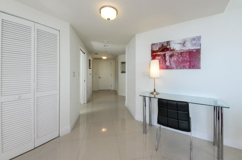 Bluebird Suites in Brickell - photo 13