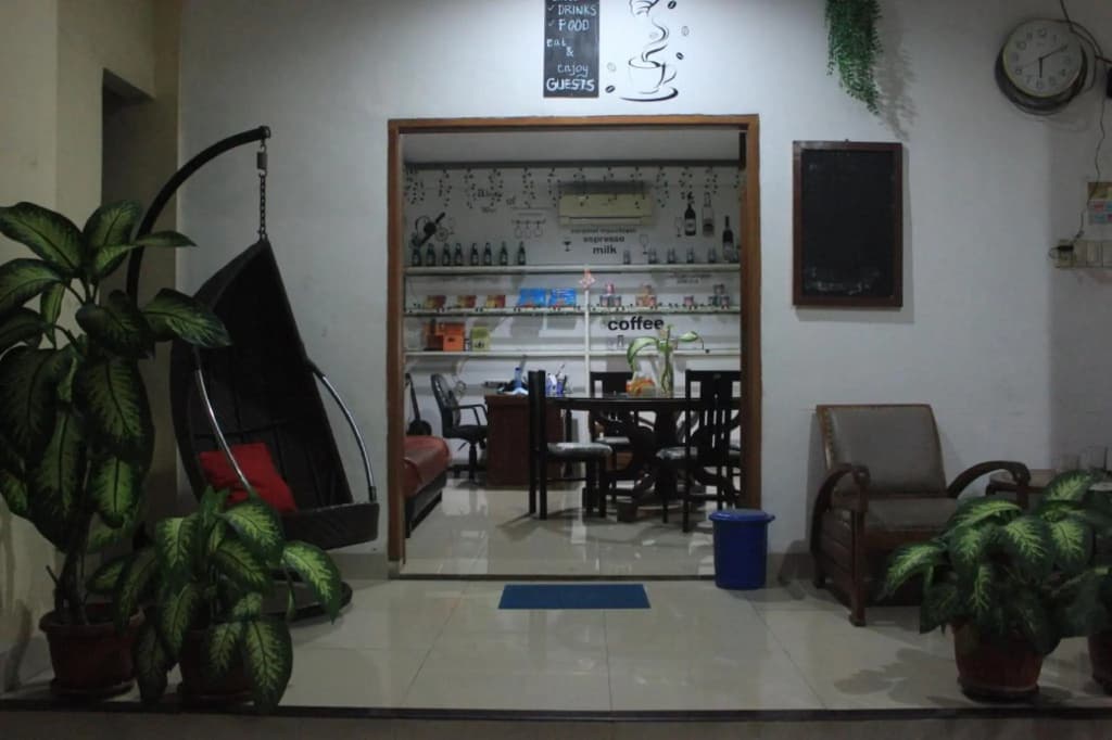Ragunan Residence - photo 1