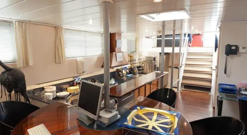 Houseboat Nemo - photo 3