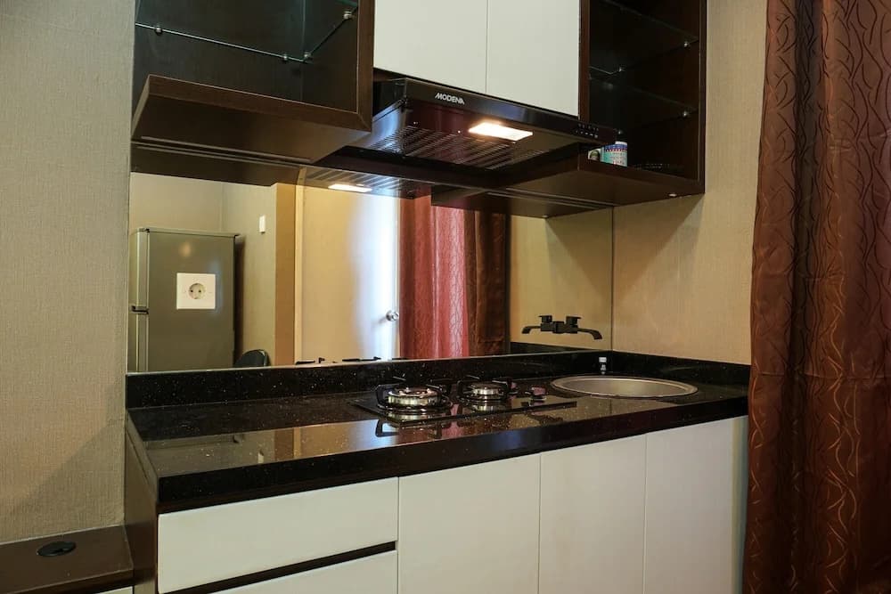 Comfortable Studio @ Green Bay Pluit Apartment - photo 12