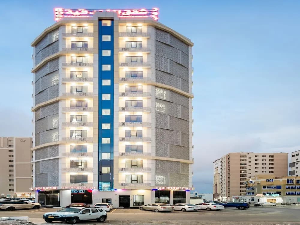 OYO Townhouse 156 Rose Hotel Apartments. - photo 15