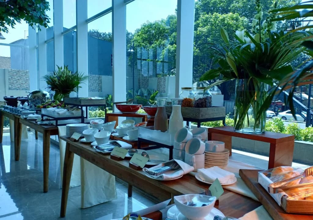Azana Suite Hotel Antasari - photo 23