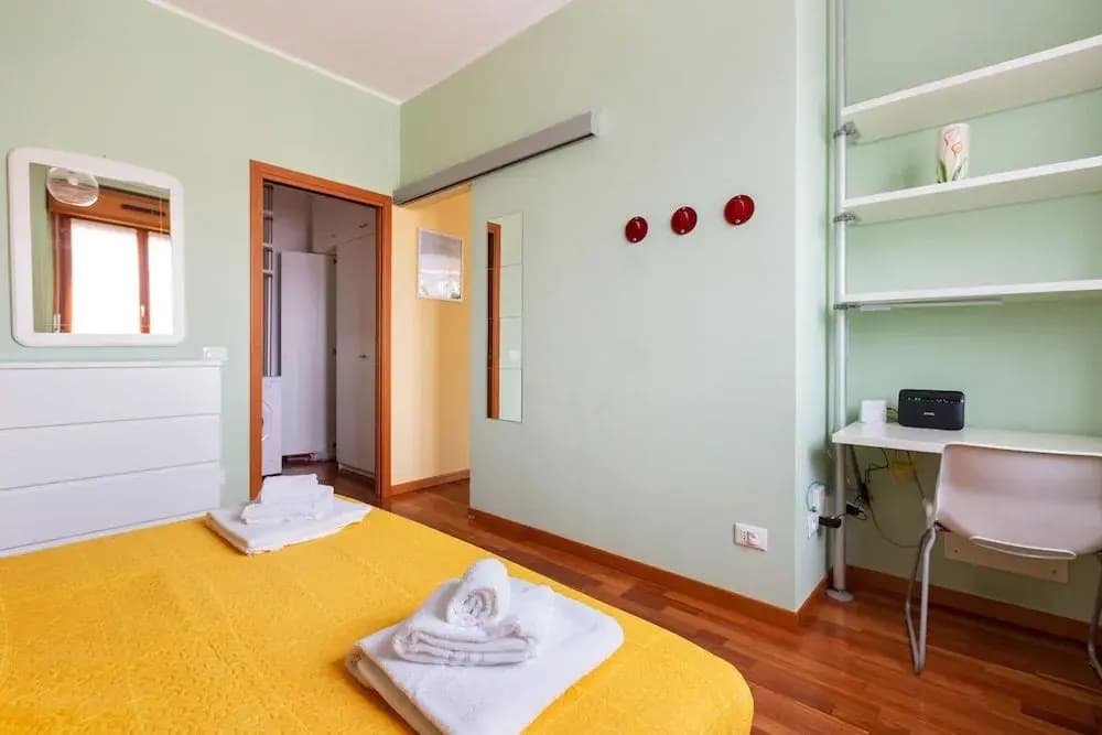 Savona District Terrace Flat - photo 10