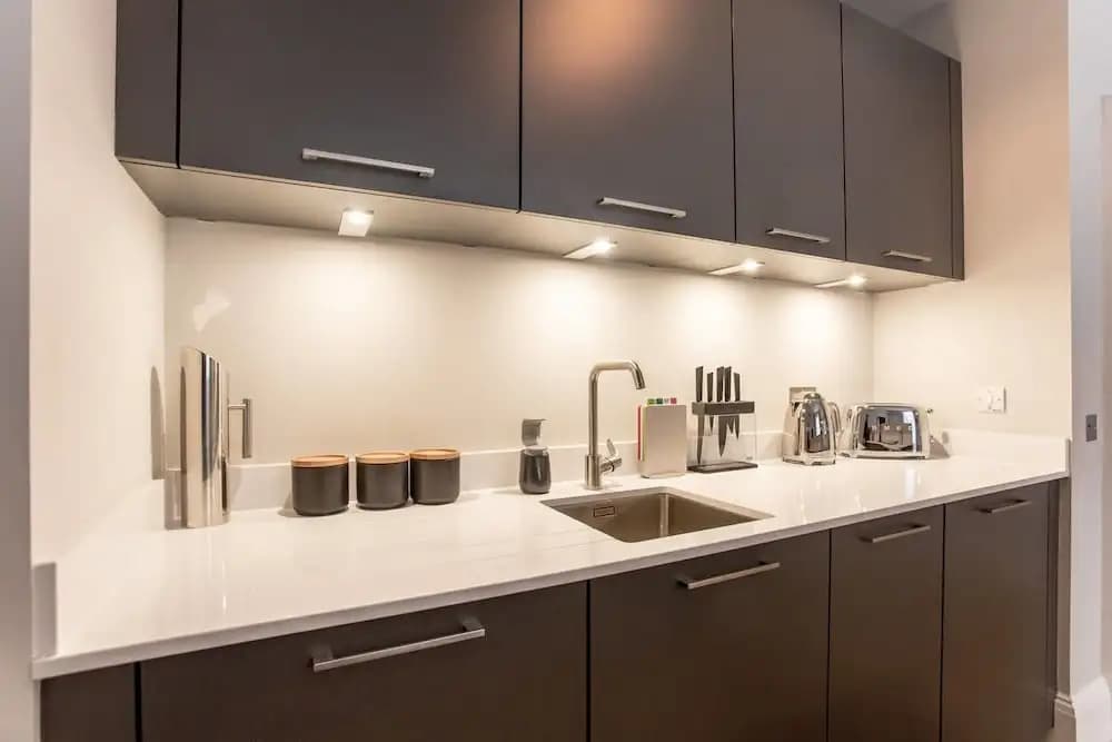 Destination Edinburgh Apartment York Place - photo 15