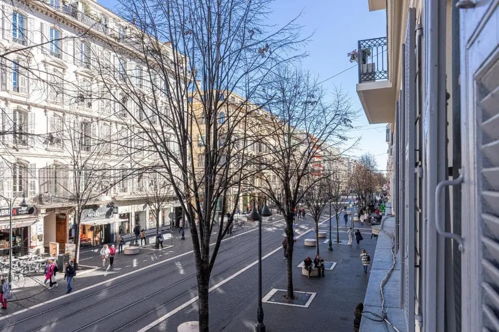 Jean Medecin Av - Large 2 Bdrs Central AC - main photo