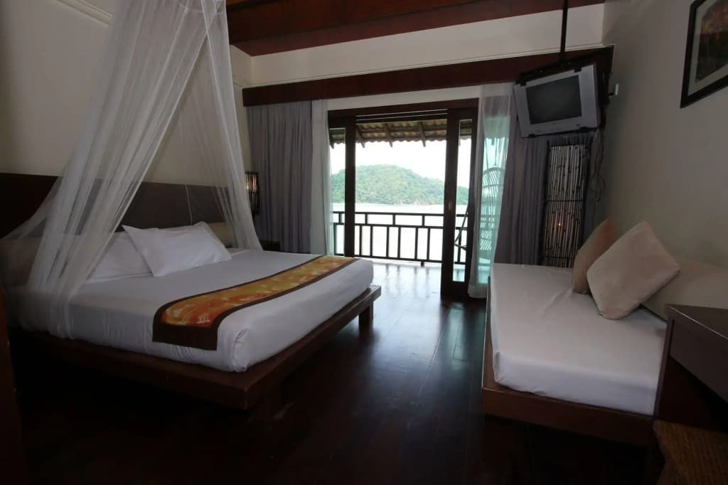 Gem Island Resort & Spa - photo 1