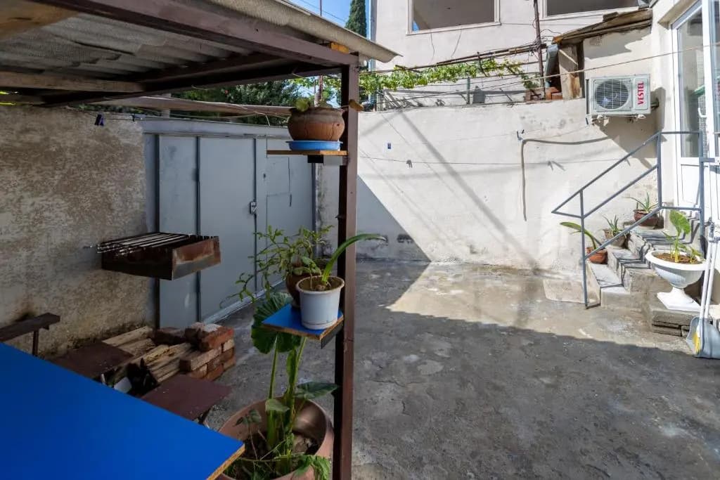 M House - photo 4