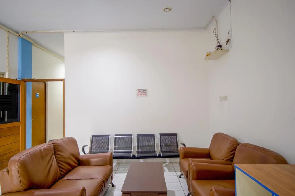 OYO 3754 Prosperity Mansion - photo 11