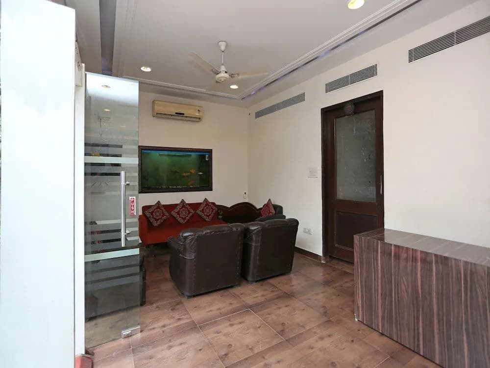 OYO 526 Hotel Asees Inn - photo 15