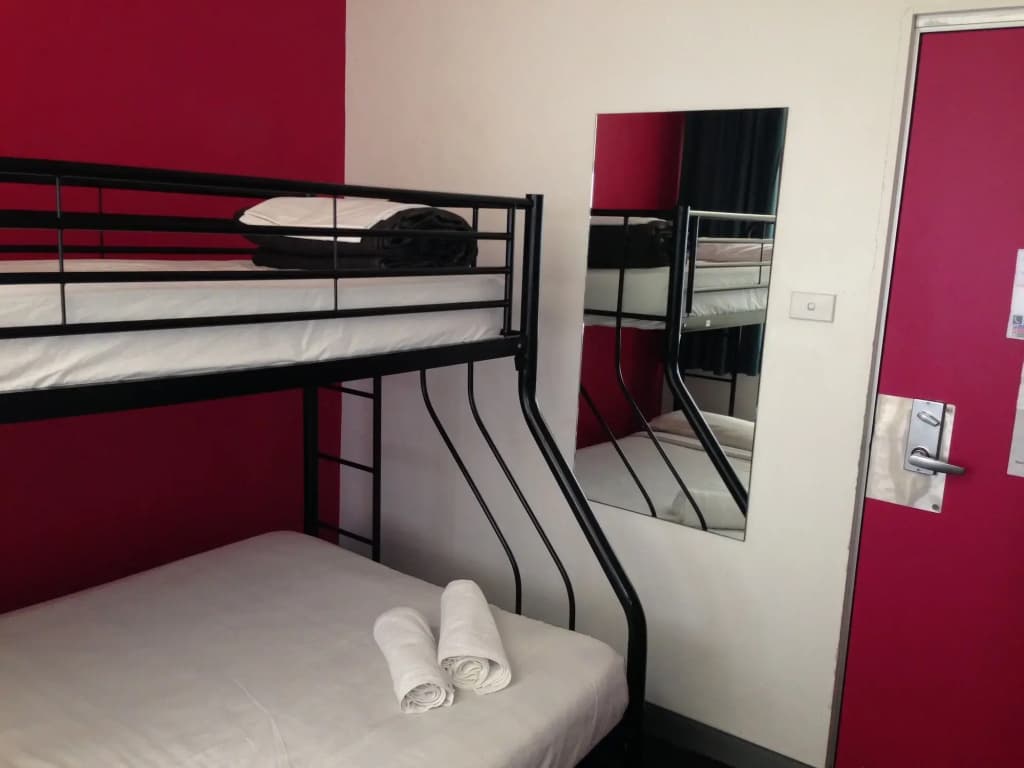 Nomads Sydney - Hostel - photo 5