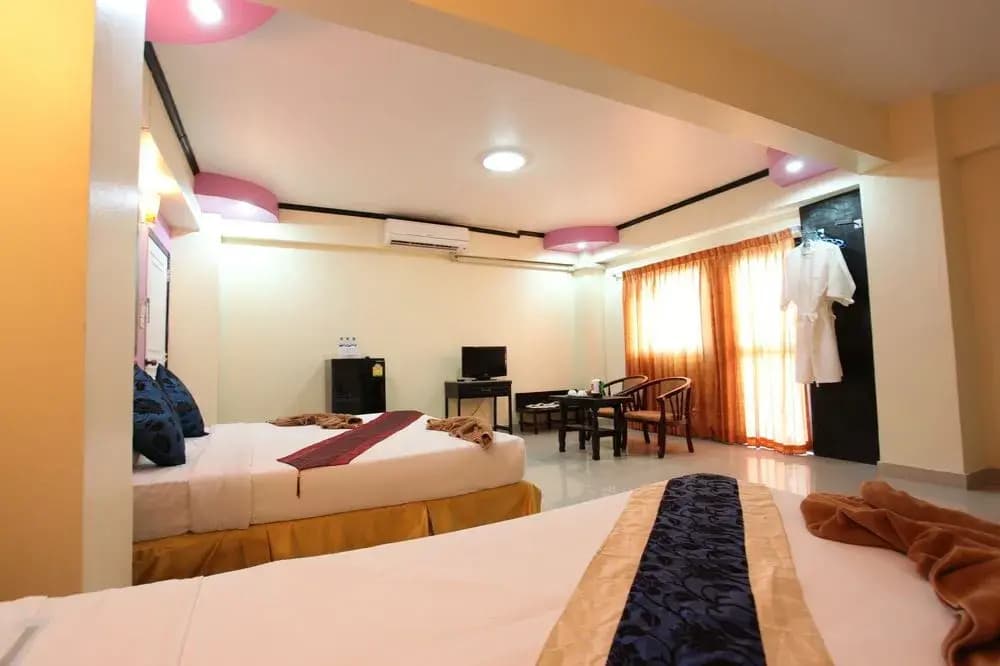 Home Pattaya Hotel - photo 4