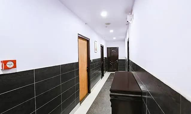 Hotel The Lazeez - photo 4