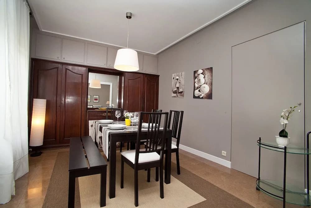 Cute & Spacious Eixample Apartment - photo 18