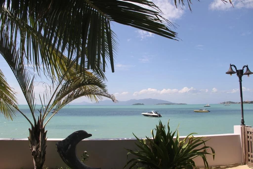 The Boardroom Beach Bungalows - photo 2
