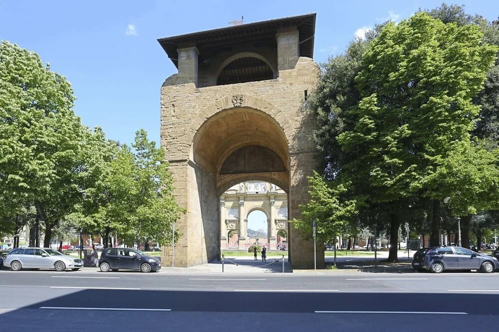 Florence Fortezza da Basso Apartment - photo 10