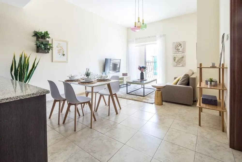 Signature Living in Modern 1BR Apartment at Jvt! - photo 18