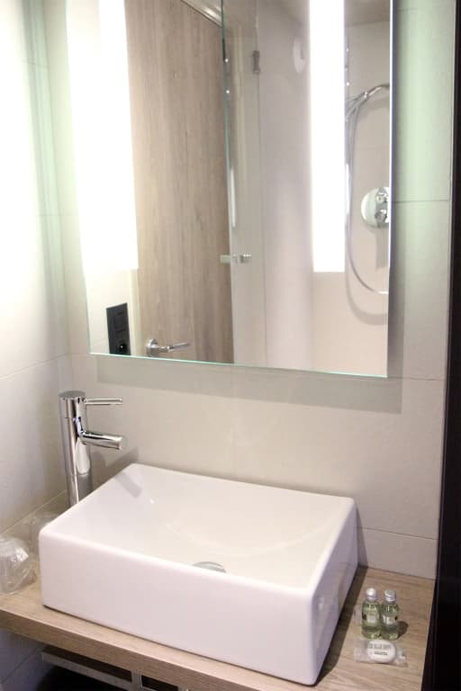 Le Montmartre Saint Pierre Hotel - photo 12