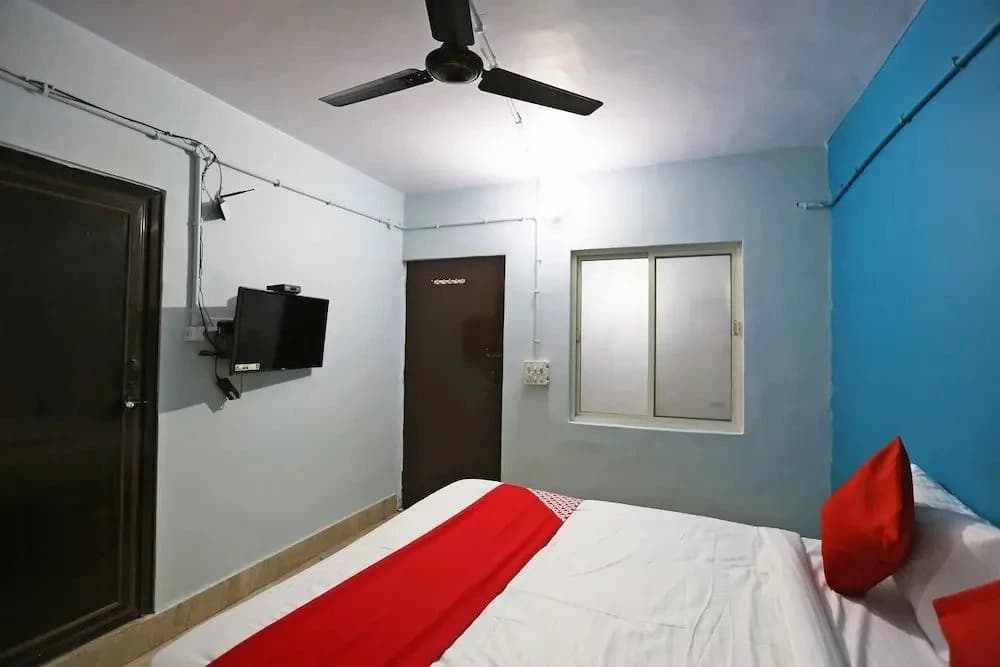 Dimpy House by OYO Rooms - photo 5