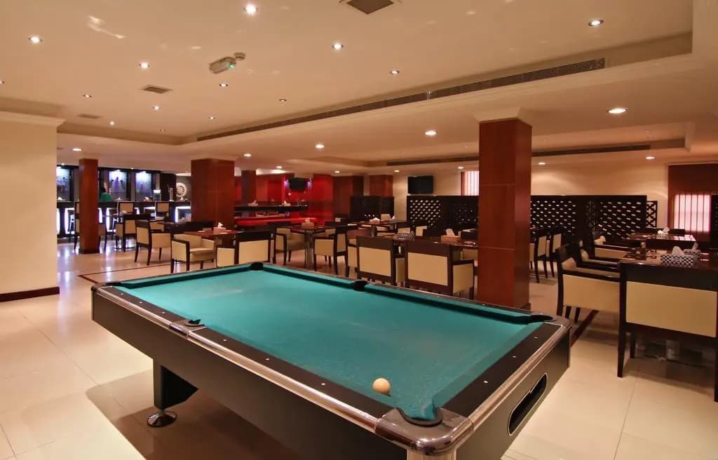 Majan Continental Hotel - photo 19