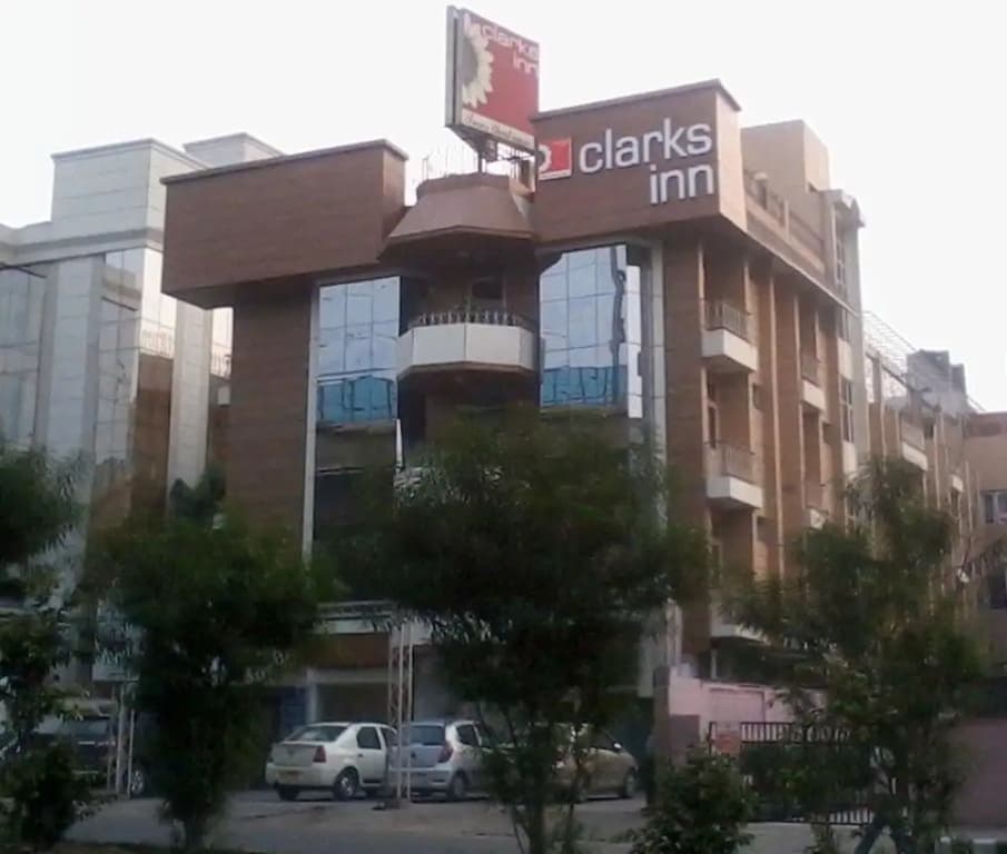 Clarks Inn Kailash Colony - photo 1