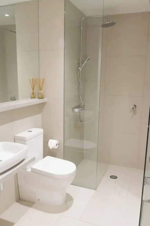 Modern + Spacious 2bd/2bath - Stunning City Views! - photo 6