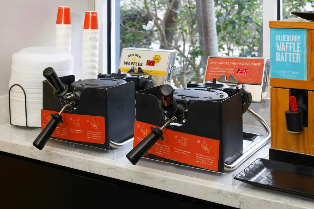 Hampton Inn Miami-Coconut Grove/Coral Gables - photo 29