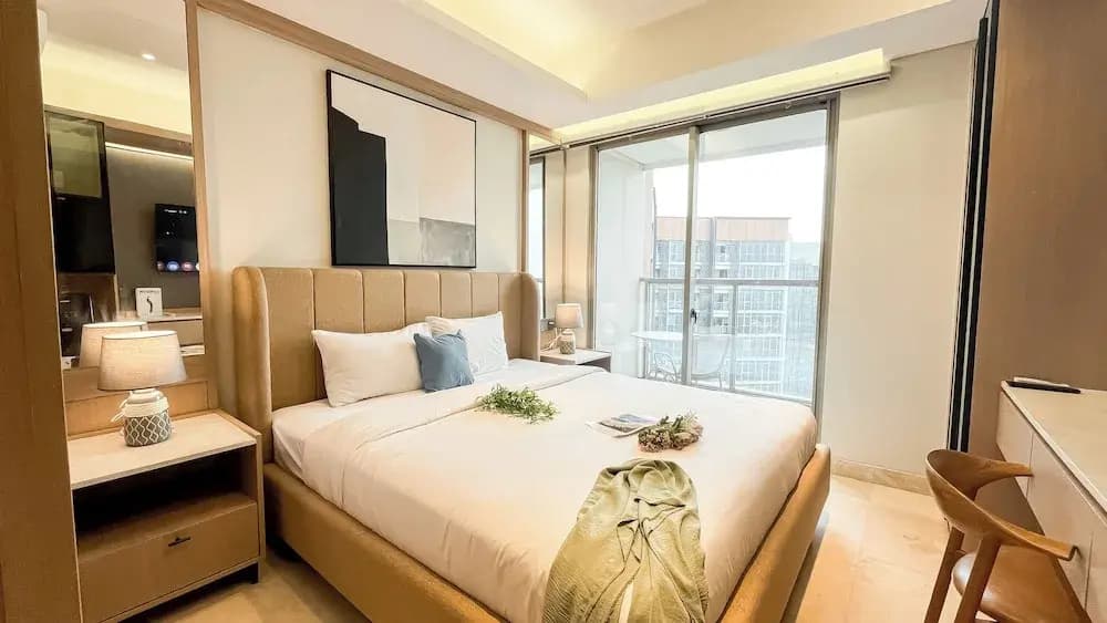Modern Minimalist Studio Room At Gold Coast Apartment - photo 20