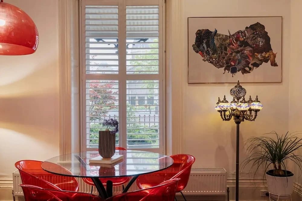 The Empress Direct Access Carlton Gardens - photo 10