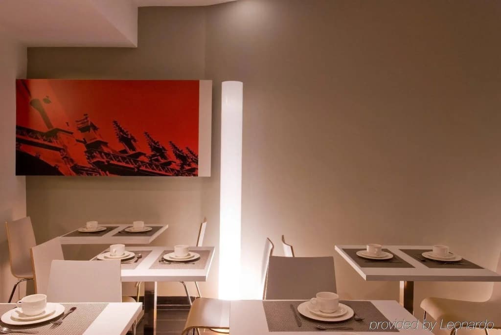 Hotel Bailli de Suffren - photo 15