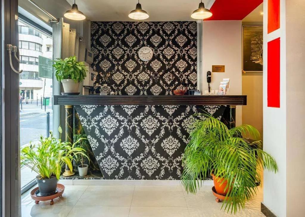 Hotel La Perle Montparnasse - photo 23