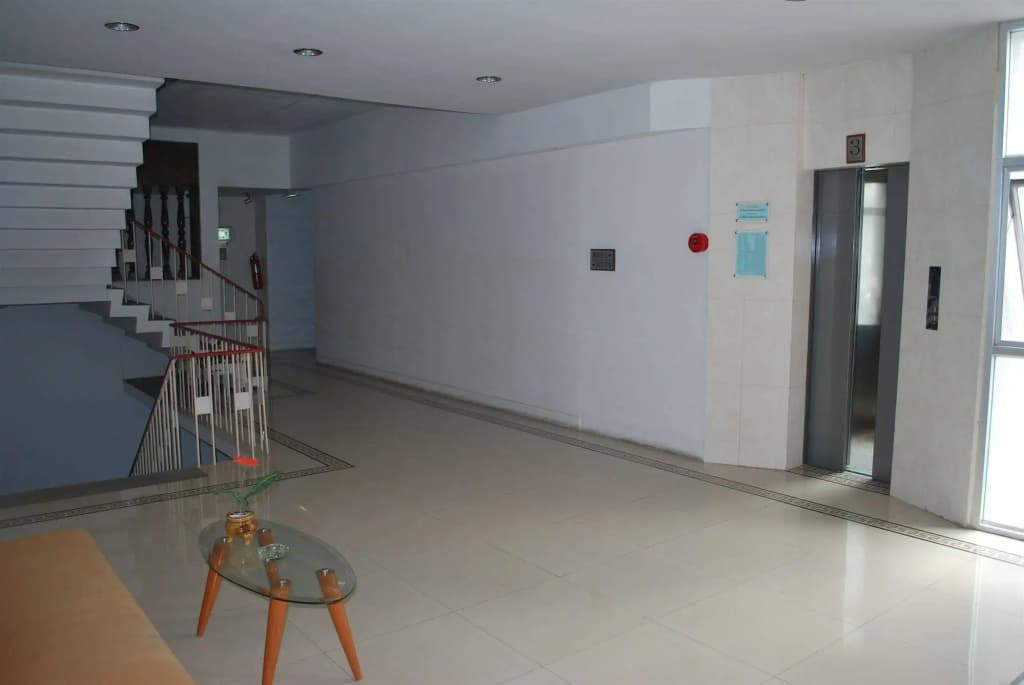 Suriwongse Hotel - photo 14