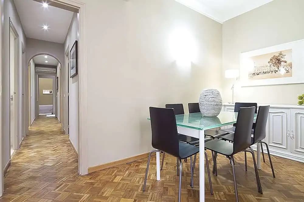 Bhm1-105 Designer Apartment In Eixample - photo 12