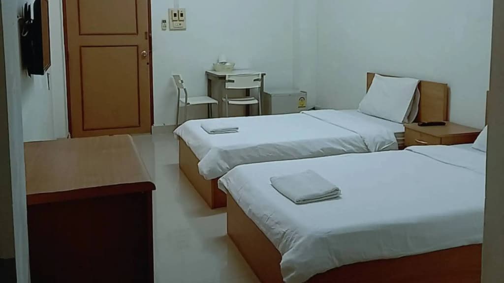 Green Apartment - photo 11