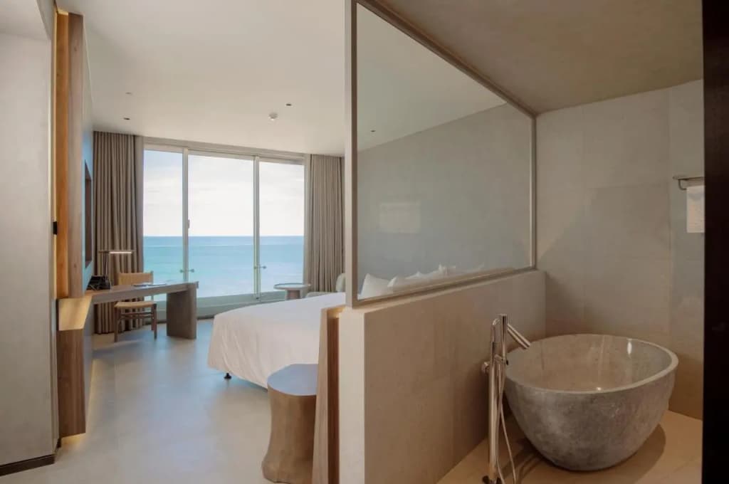 M Hotel Danang - photo 17