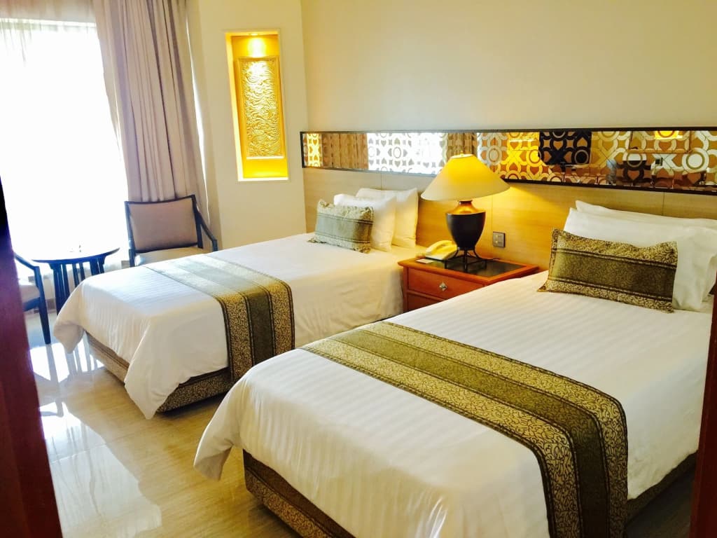 Indra Regent Hotel - photo 34