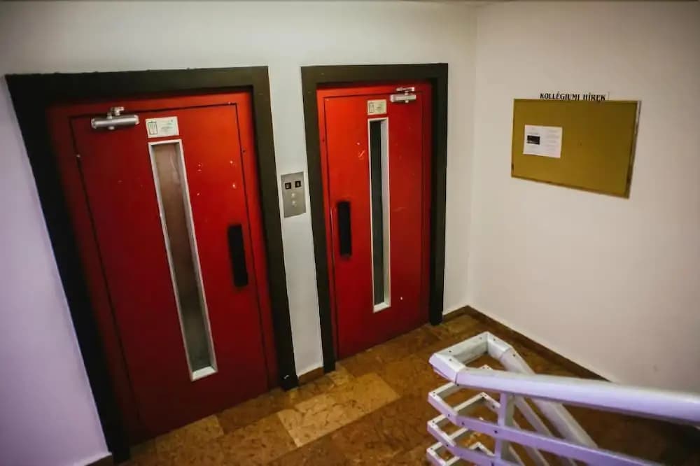 City Hostel Balassa 35 - photo 11